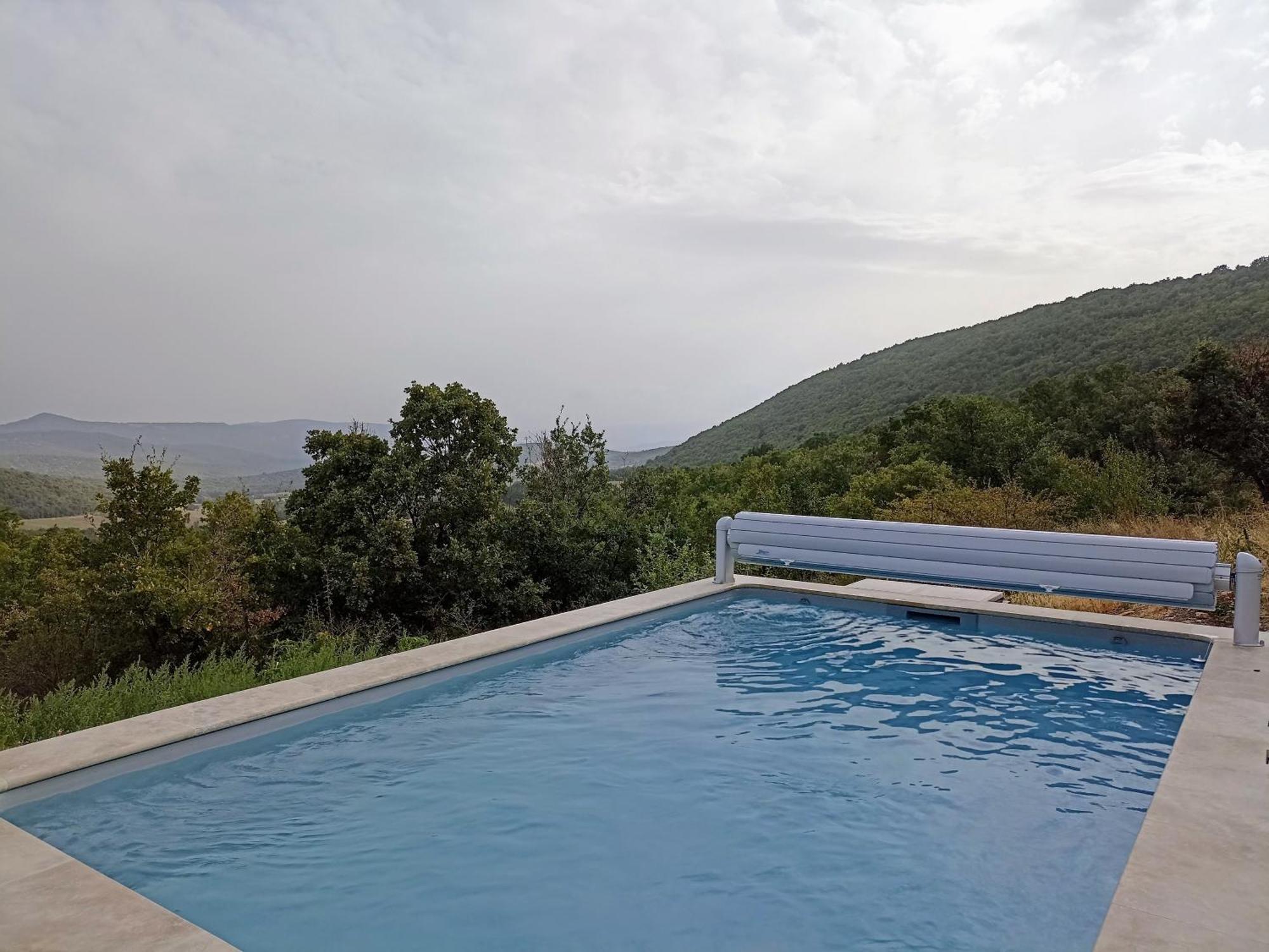 Gite Avec Piscine "La Maison De Valentine" En Provence Montsalier Exterior foto